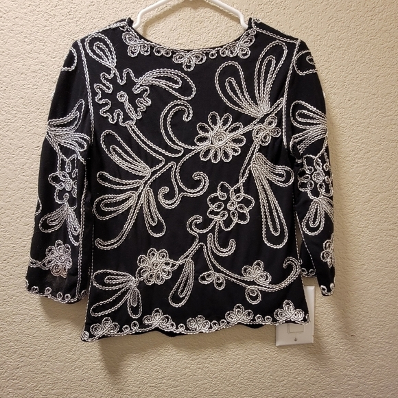 San Tropez west petite embroidered blouse - Picture 4 of 4